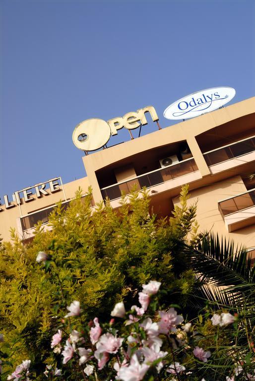Résidence Odalys Open Golfe Juan Exterior foto