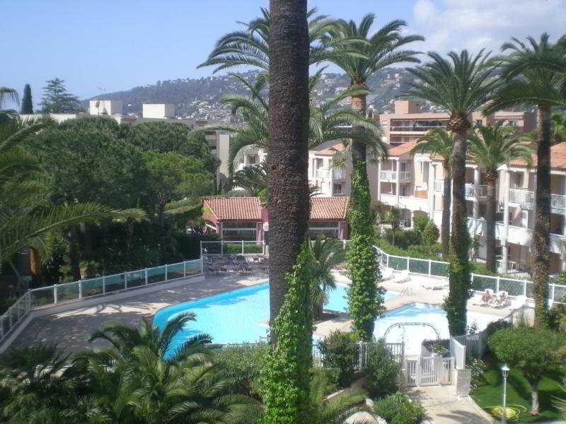 Résidence Odalys Open Golfe Juan Exterior foto
